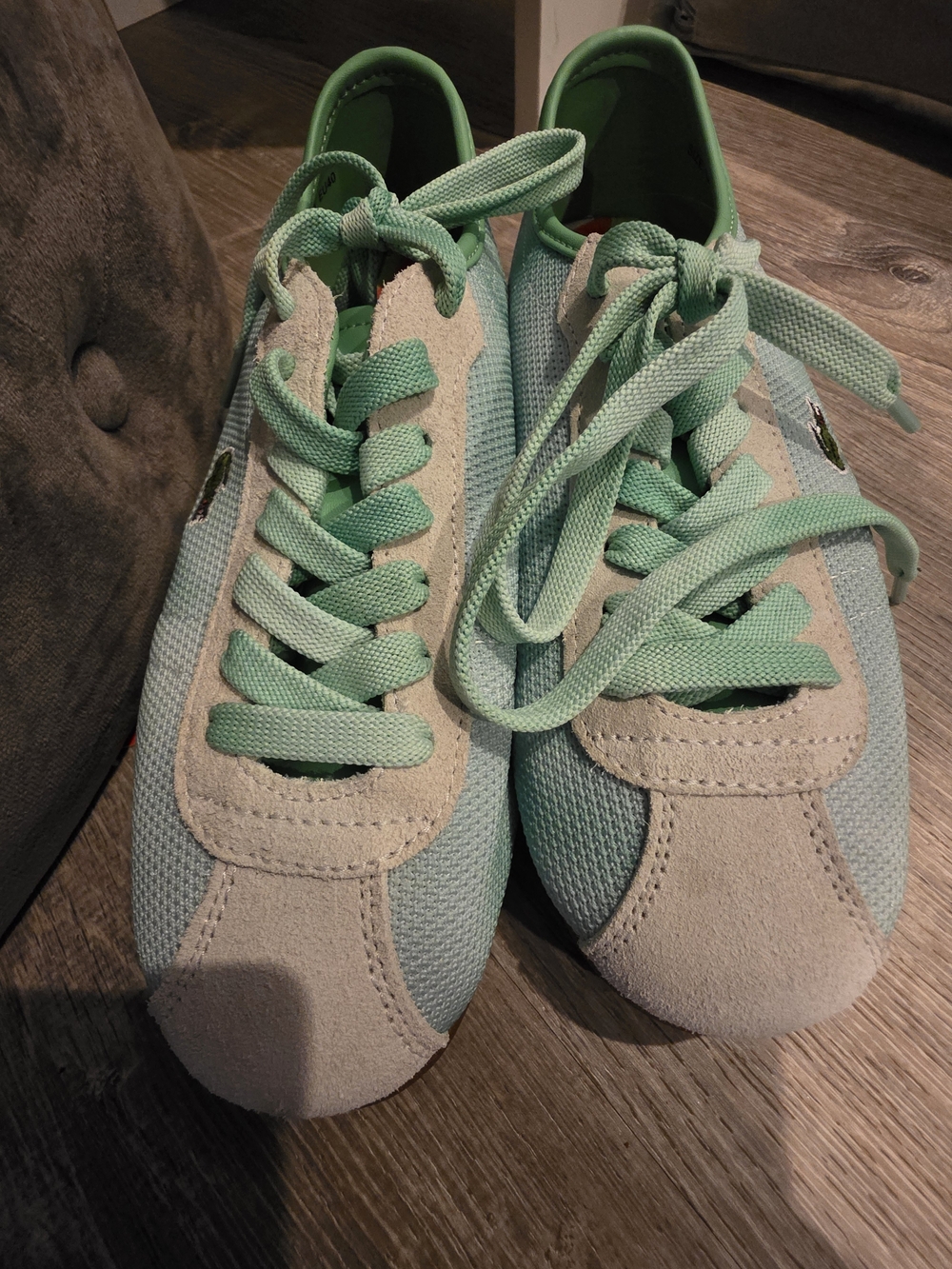 Lacoate Mint Green Casual Sneakers - Lightweight Comfort